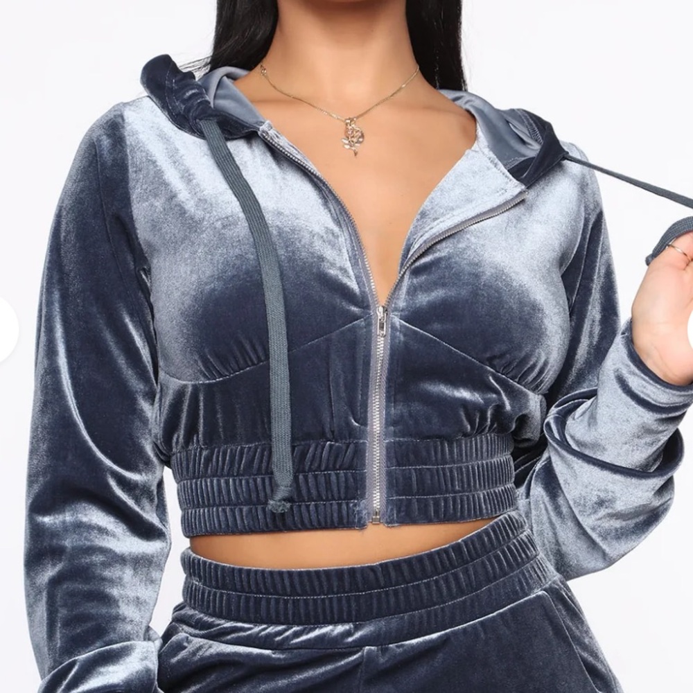 Velvet Blue Fashion Nova Cropped Zip-up Hoodie